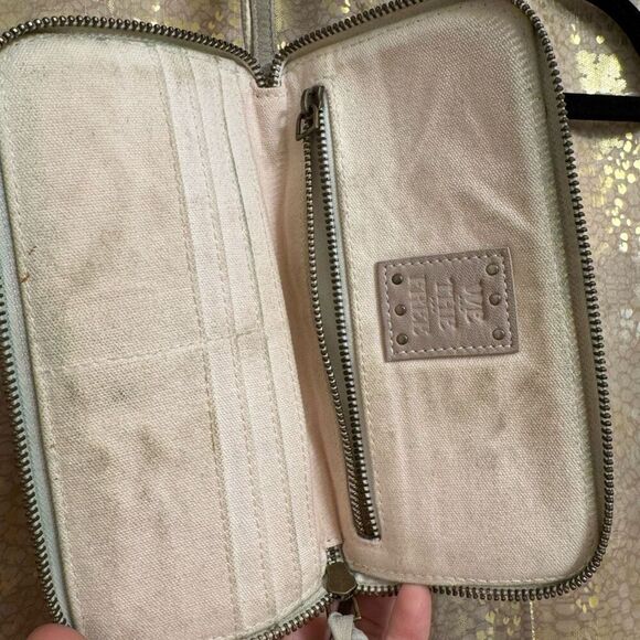 Free People Taupe Leather Canvas Boho Zip Wristlet Wallet Used - Picture 5 of 9